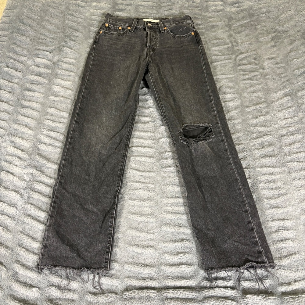 Levis Premium Wedgie Straight Jeans 26 Faded Black Distressed 34964-0146 Cotton